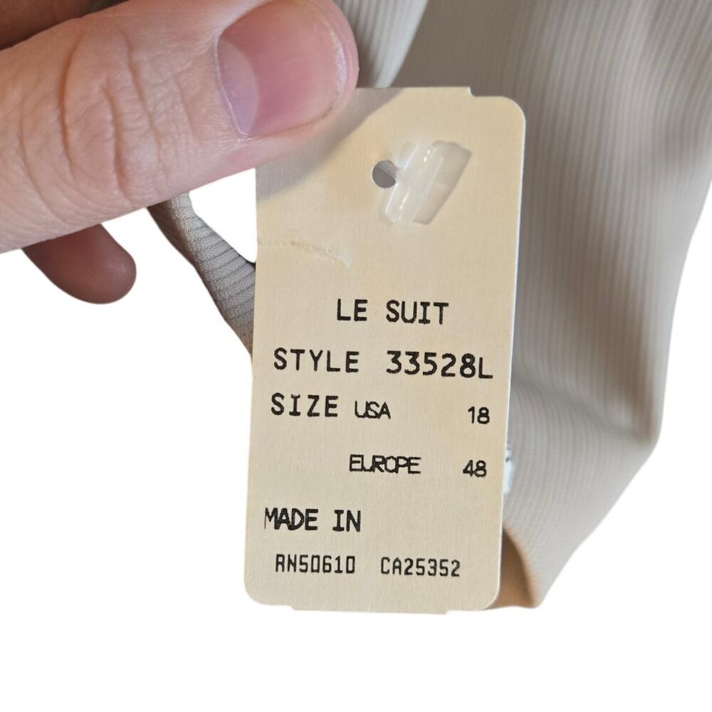 NWT LeSuit II 18W Beige Classic Premium Blazer Jacket [0401] - Picture 5 of 10